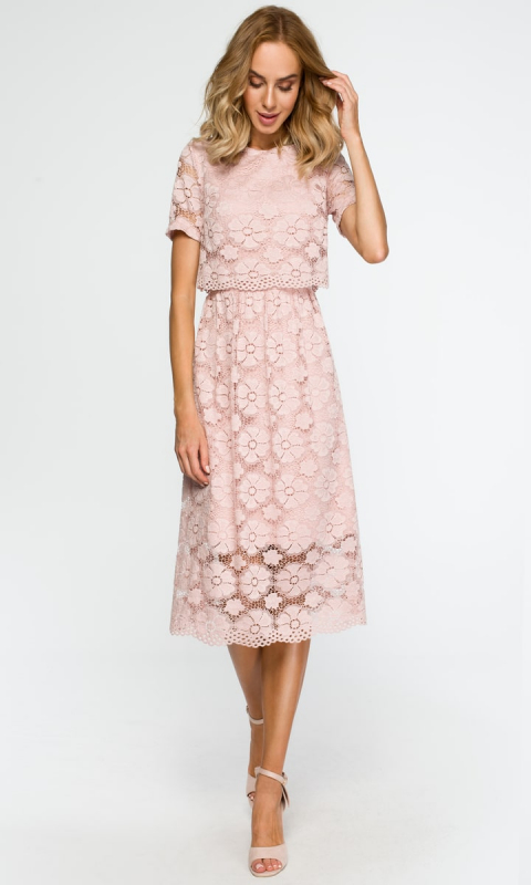 Koronkowa sukienka midi-różowa