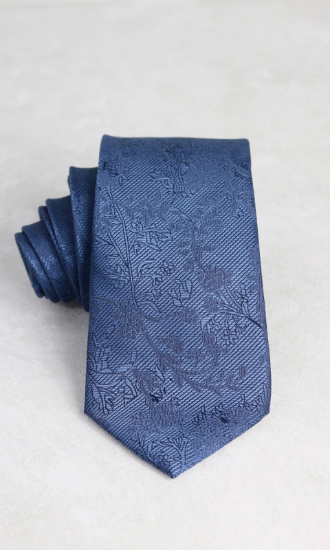 Krawat niebieski w kwiatowy wzór